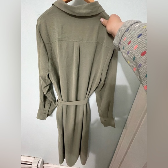 DKNY long sleeve olive dress - Picture 5 of 8